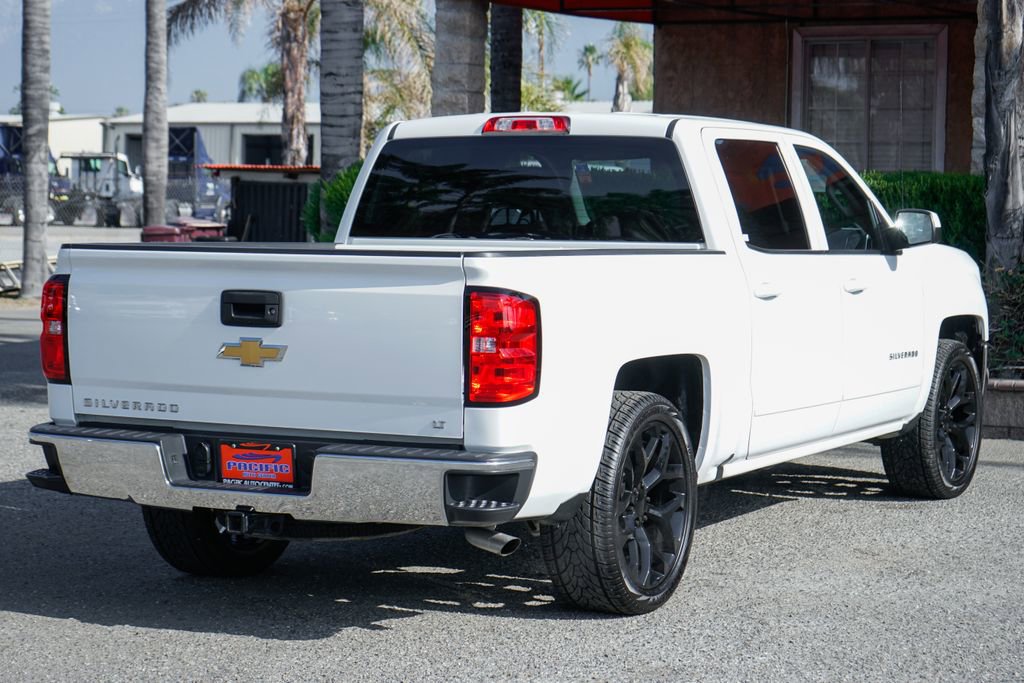 Used 2018 Chevrolet Silverado 1500 LT w/ All Star Edition RWD image 9