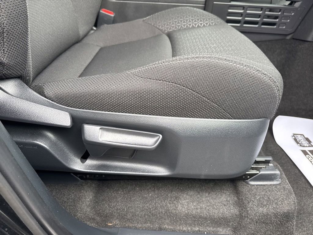 Certified 2025 Toyota 4Runner SR5 AWD/4WD image 27