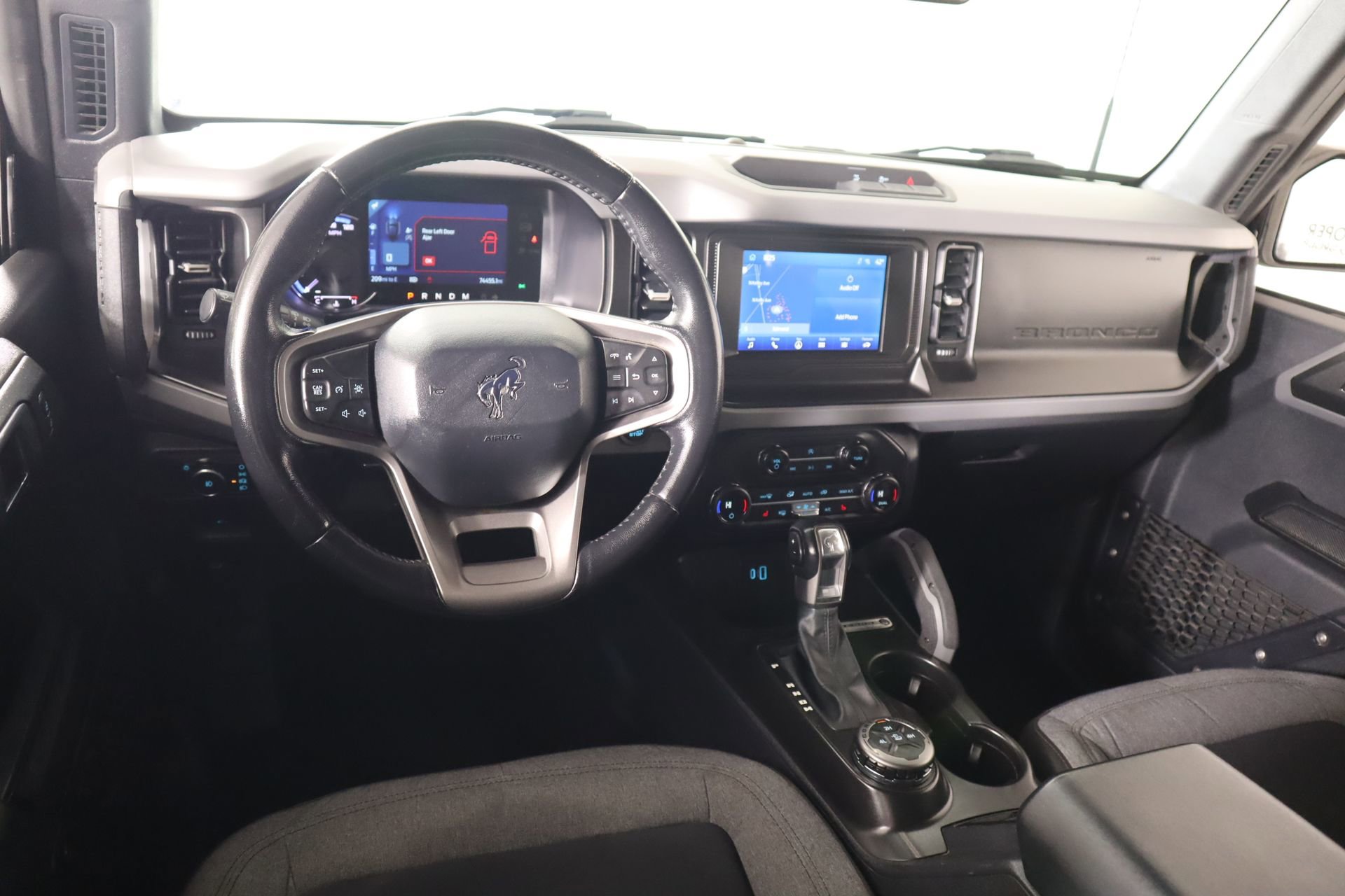 Used 2021 Ford Bronco Big Bend image 2