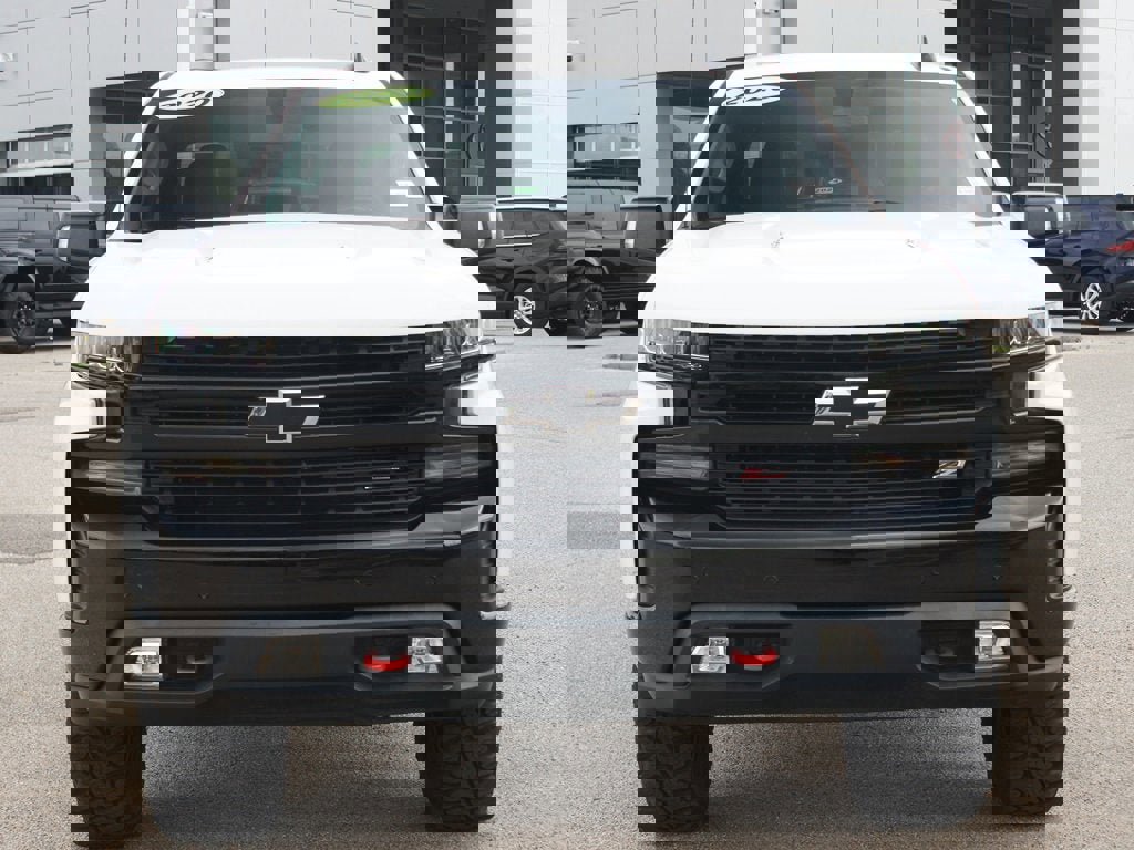 Used 2020 Chevrolet Silverado 1500 LT Trail Boss AWD/4WD image 25