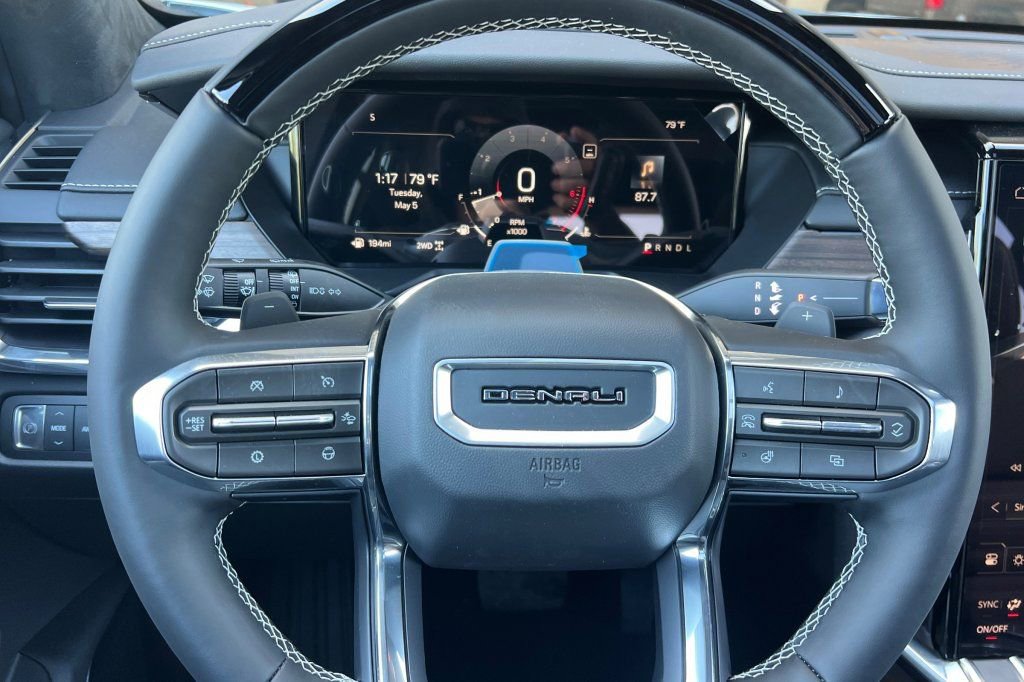 New 2026 GMC Acadia Denali Ultimate AWD/4WD image 22
