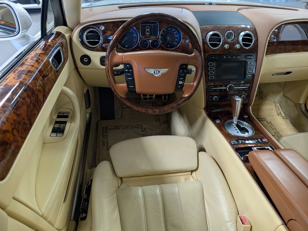 Used 2008 Bentley Flying Spur Flying Spur AWD/4WD image 13