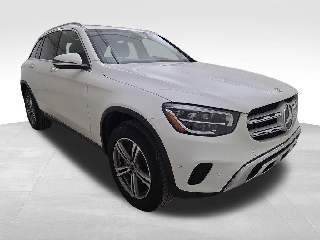 Used 2021 Mercedes-Benz GLC 300 4MATIC image 2