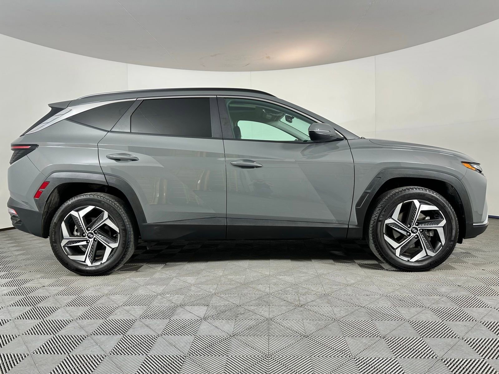 Used 2024 Hyundai Tucson SEL w/ Convenience Package image 30