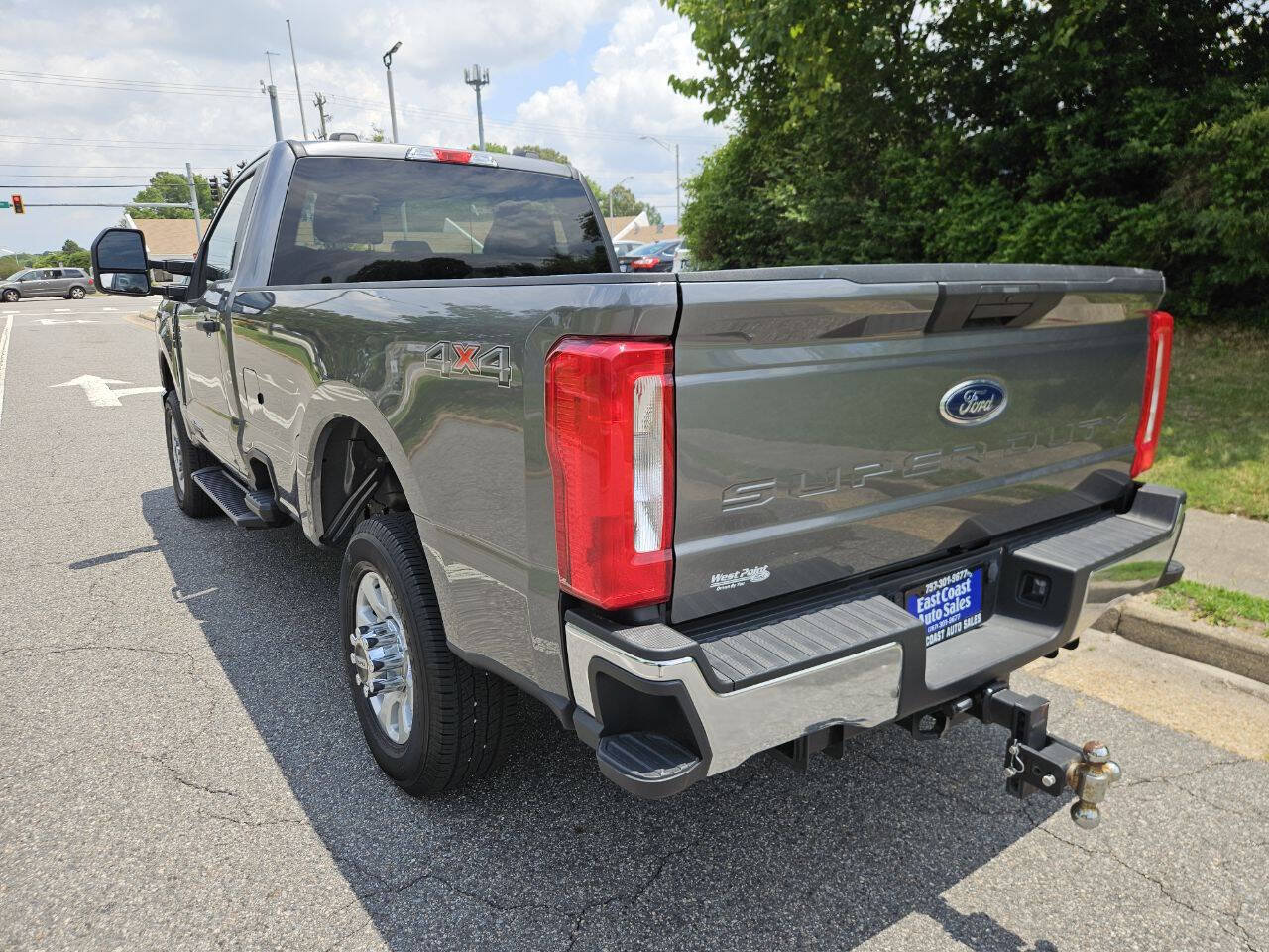 Used 2024 Ford F350 XLT AWD/4WD image 4