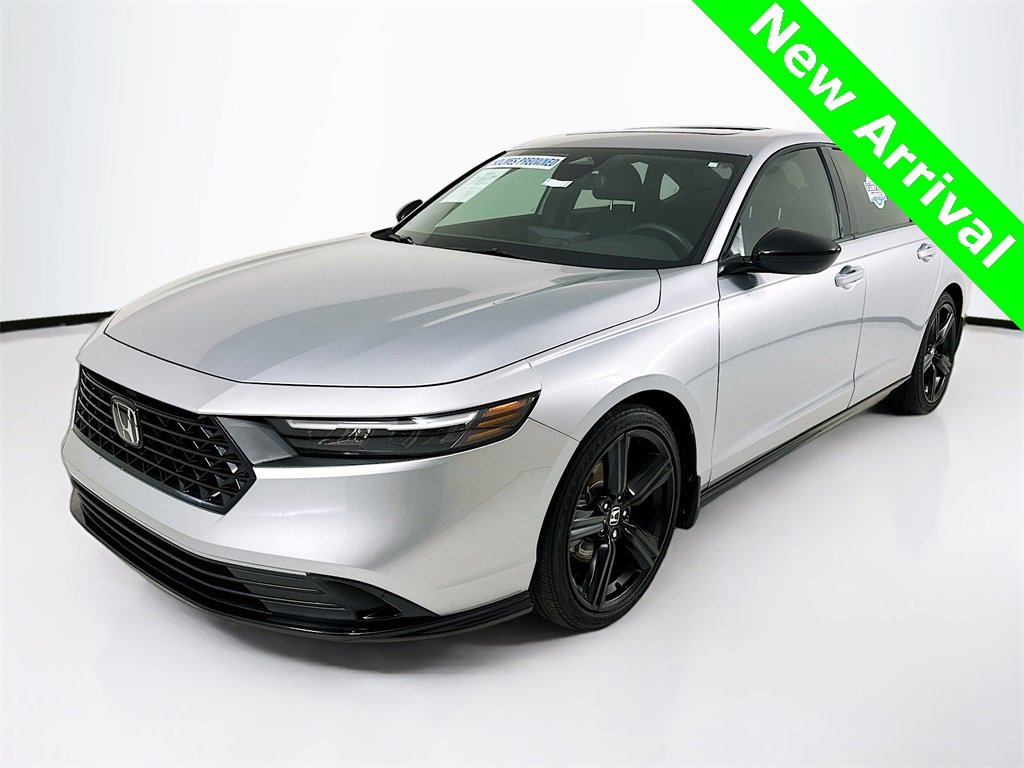 Used 2023 Honda Accord Sport image 1