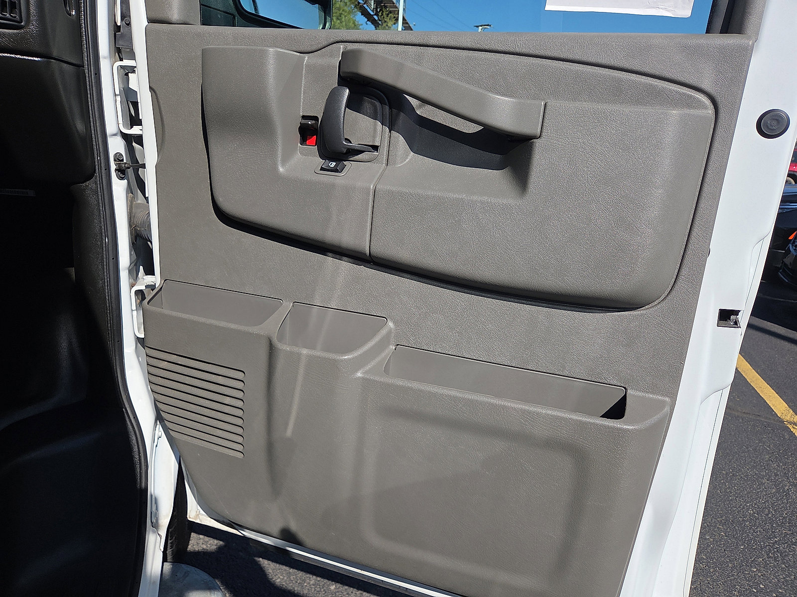 Used 2024 Chevrolet Express 2500 Work Van w/ Driver Convenience Package image 17