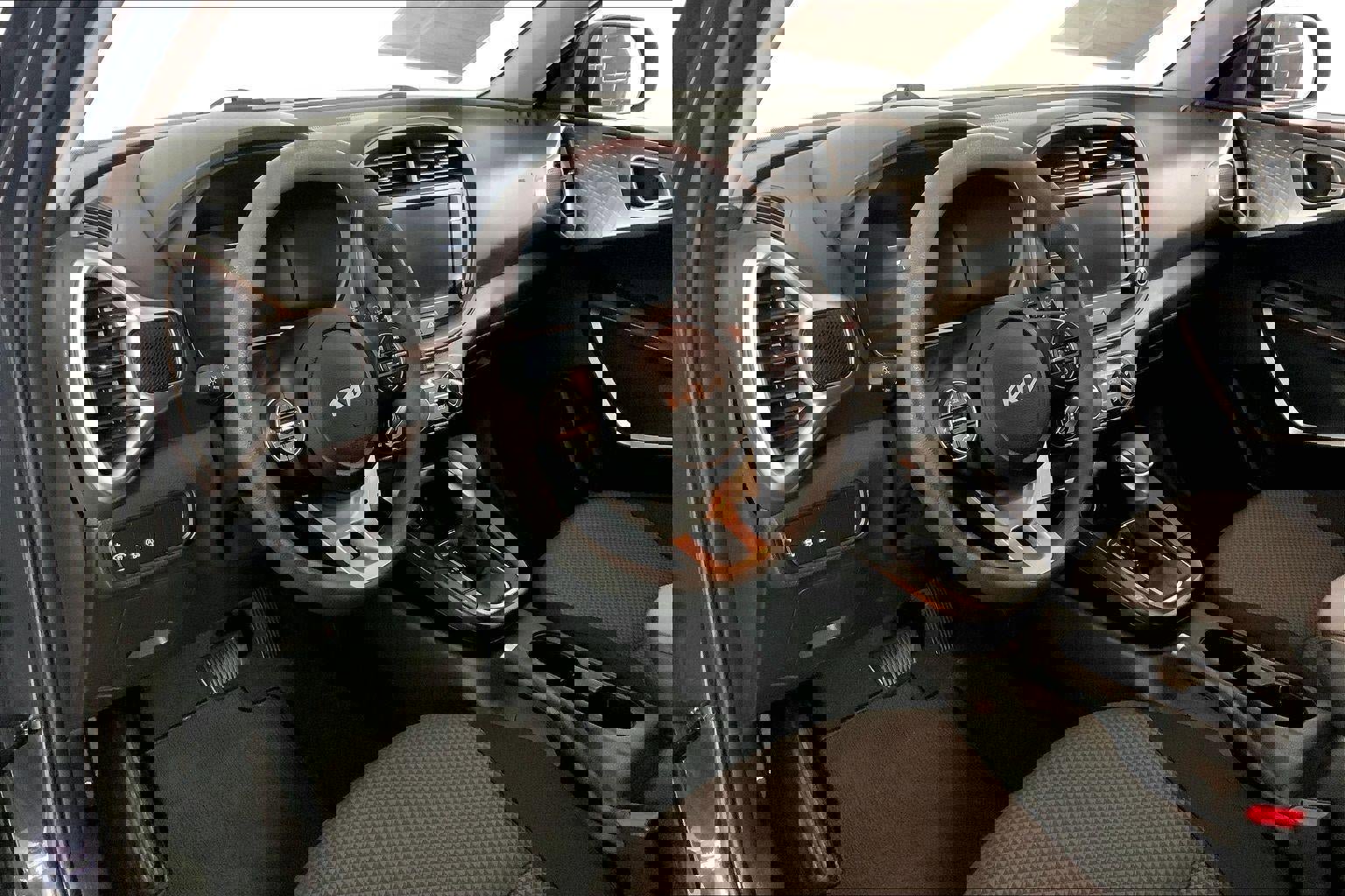 Used 2025 Kia Soul LX w/ LX Technology Package image 14