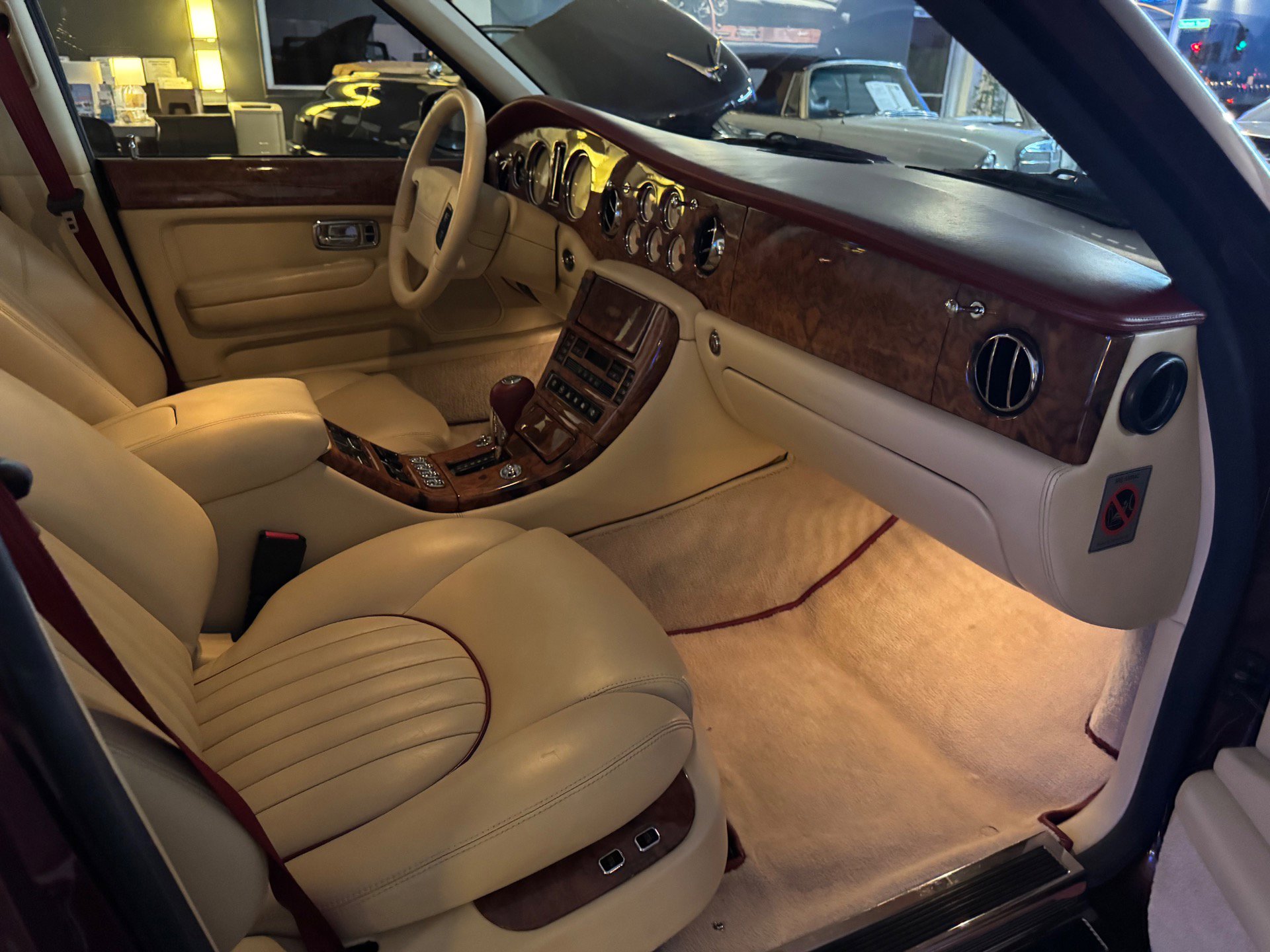 Used 1999 Bentley Arnage Green Label image 27