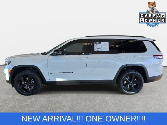 Used 2024 Jeep Grand Cherokee L Limited w/ Black Appearance Package AWD/4WD image 8