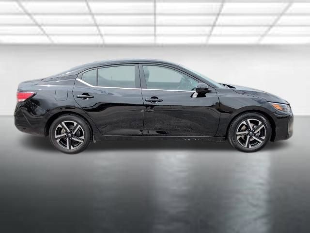 Used 2024 Nissan Sentra SV image 27