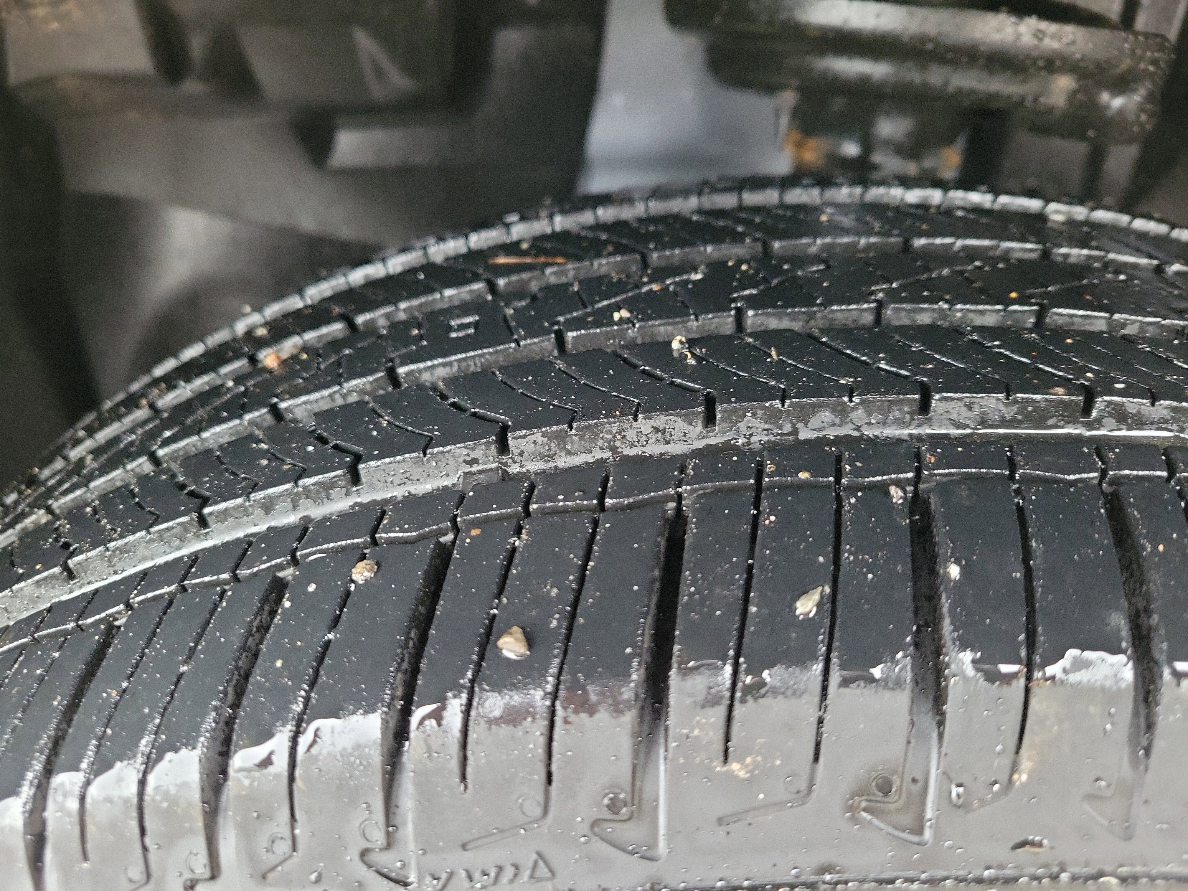 Used 2024 Jeep Compass Latitude image 13