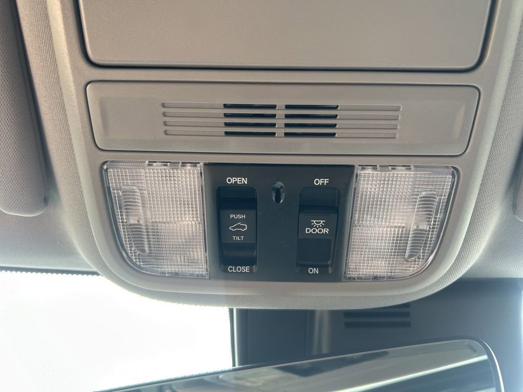 Used 2021 Honda Pilot Special Edition image 33