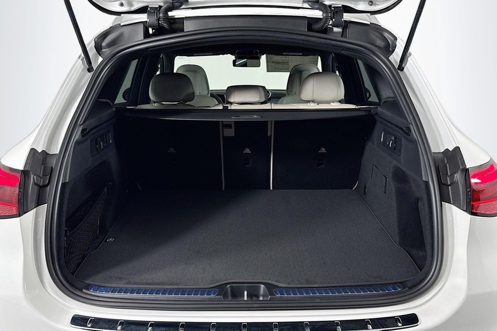 Certified 2026 Mercedes-Benz GLC 300 image 23