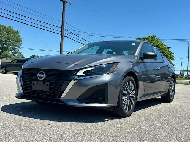 Used 2025 Nissan Altima 2.5 SV