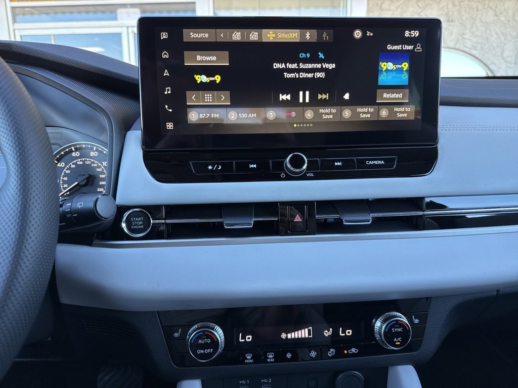 New 2025 Mitsubishi Outlander SE image 15