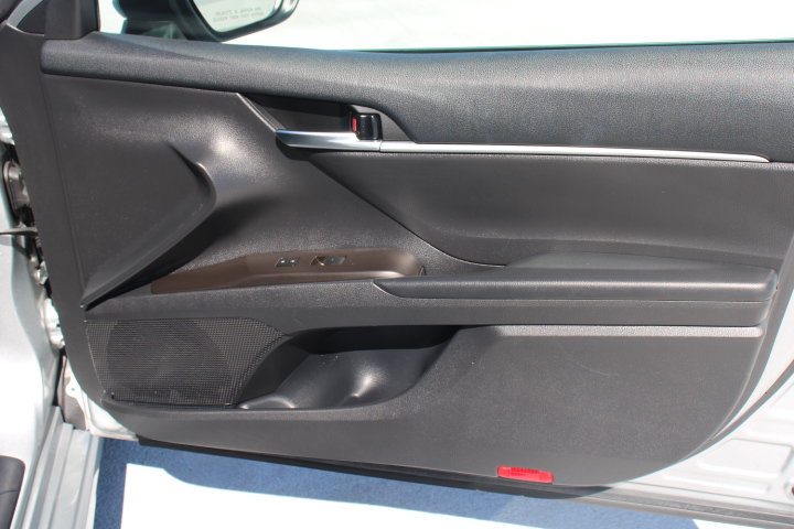 Used 2023 Toyota Camry SE FWD image 18