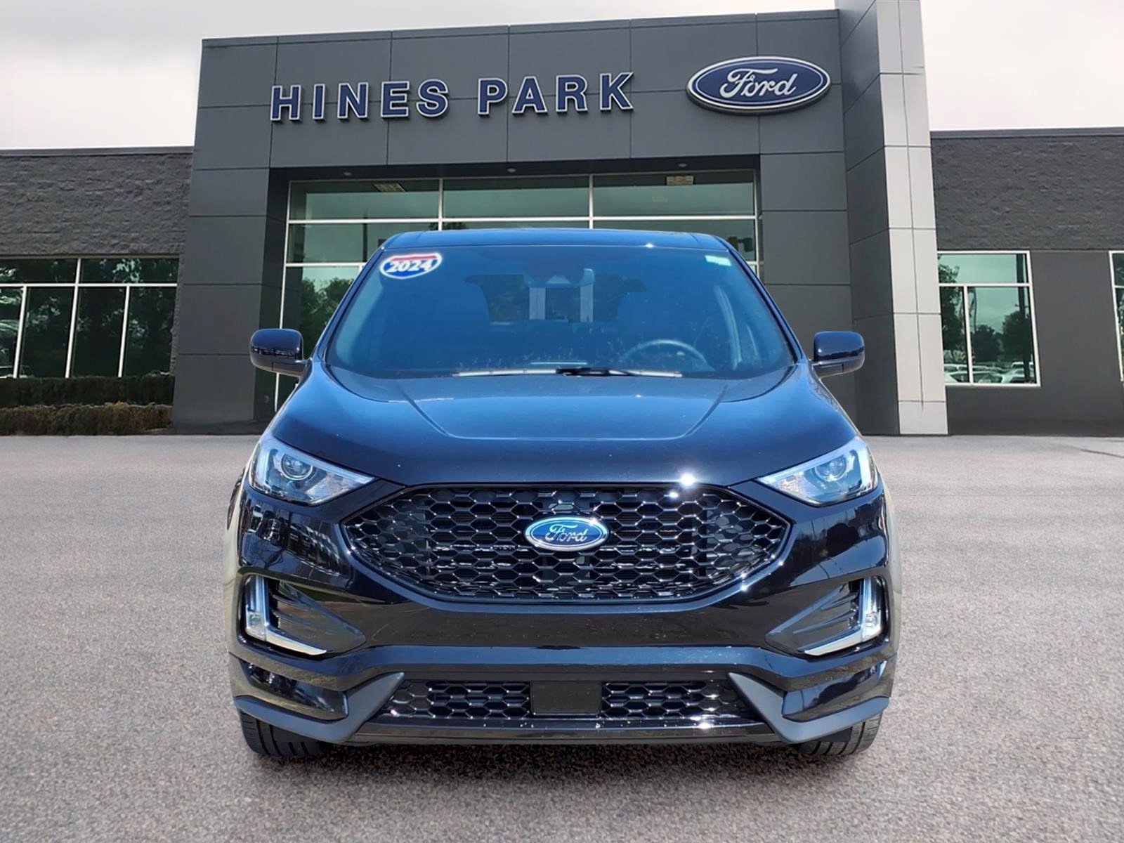 Used 2024 Ford Edge ST-Line image 2