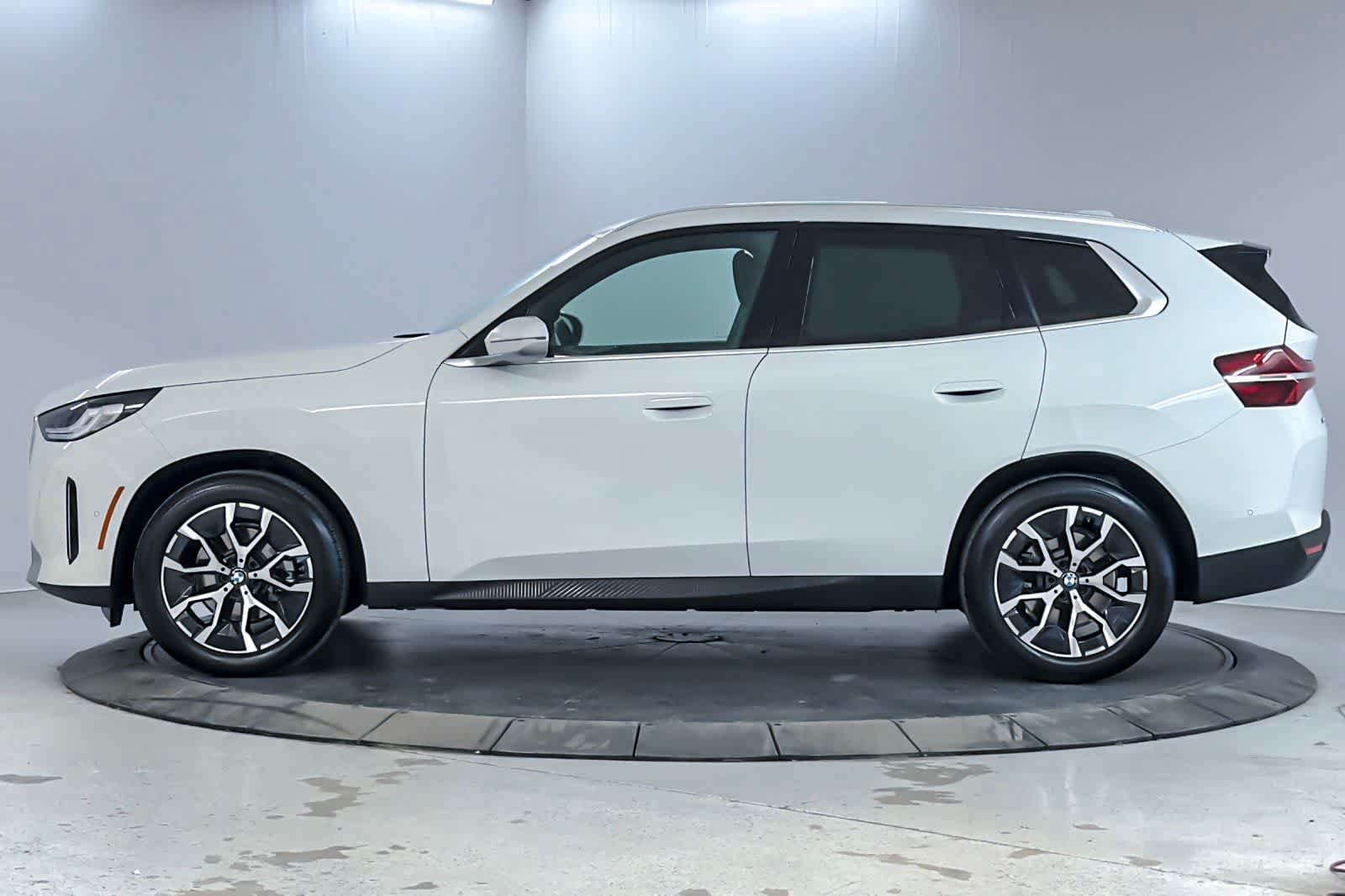 Used 2026 BMW X3 xDrive30i w/ Convenience Package AWD/4WD image 5