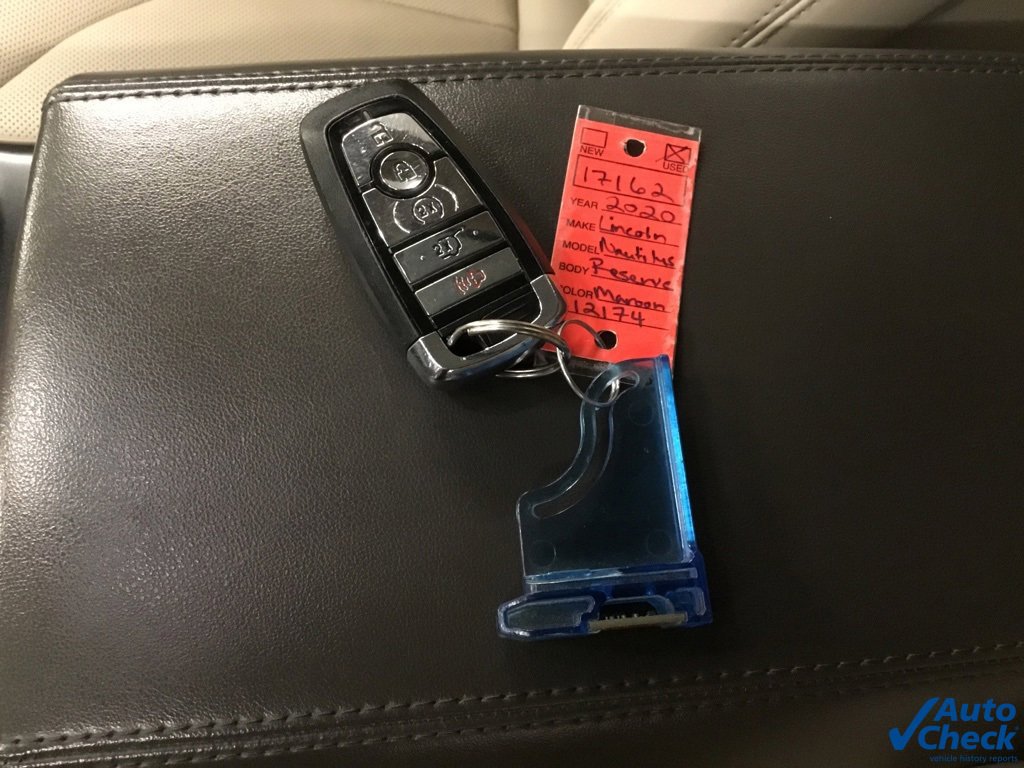 Used 2020 Lincoln Nautilus Reserve image 47