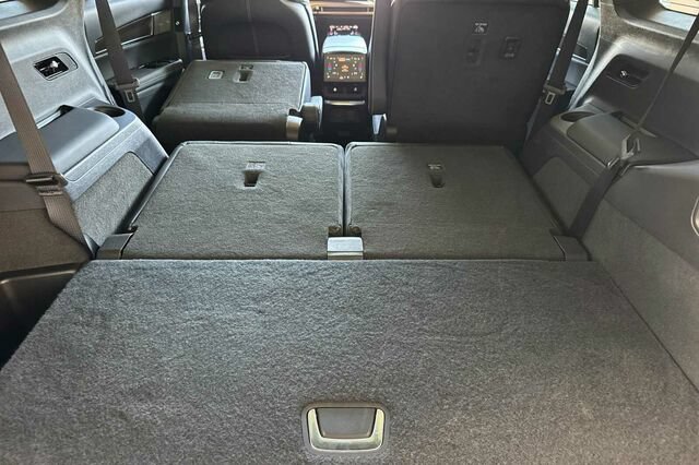 Certified 2026 Cadillac Vistiq Sport AWD/4WD image 16