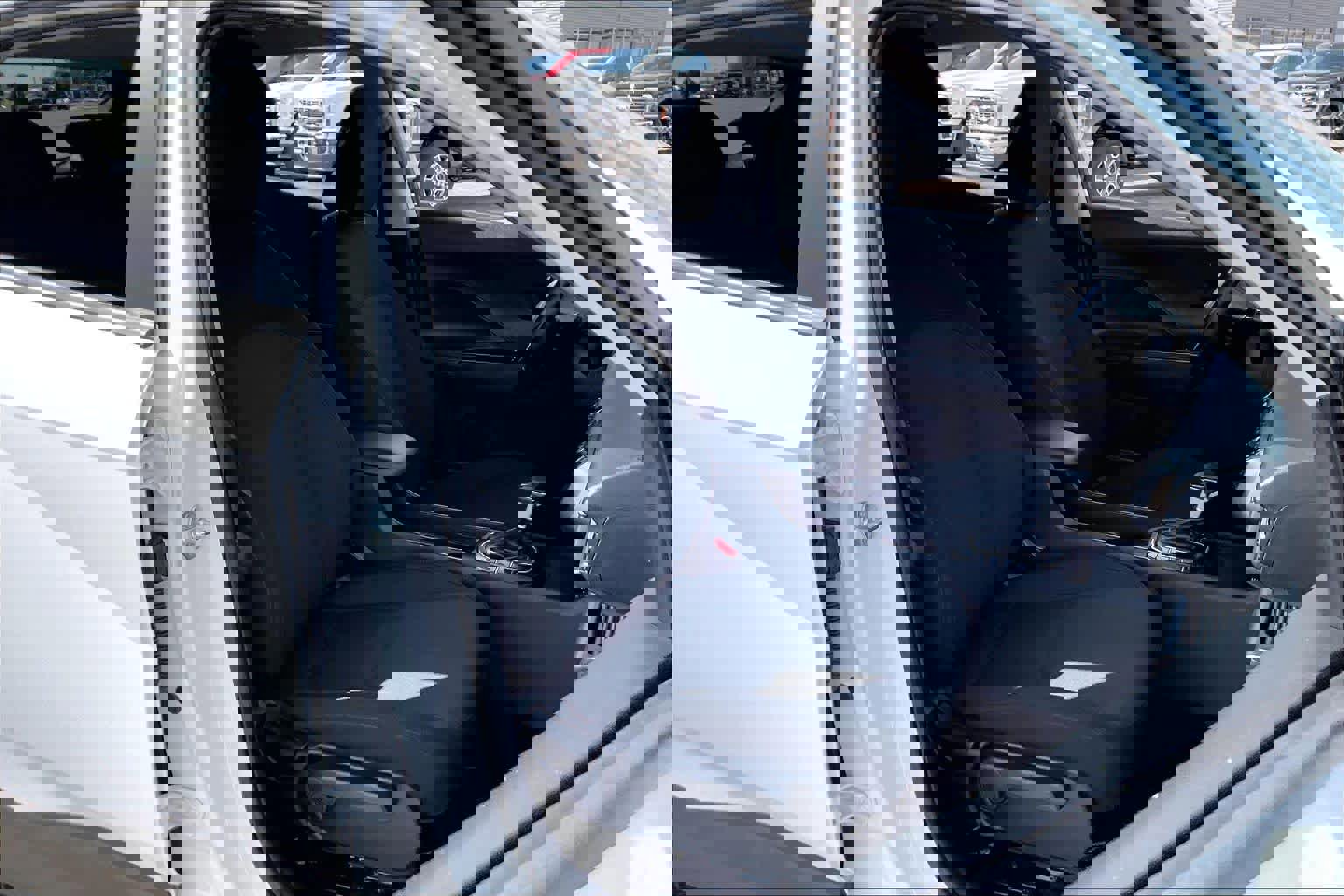 Used 2025 Hyundai Kona SEL FWD image 9