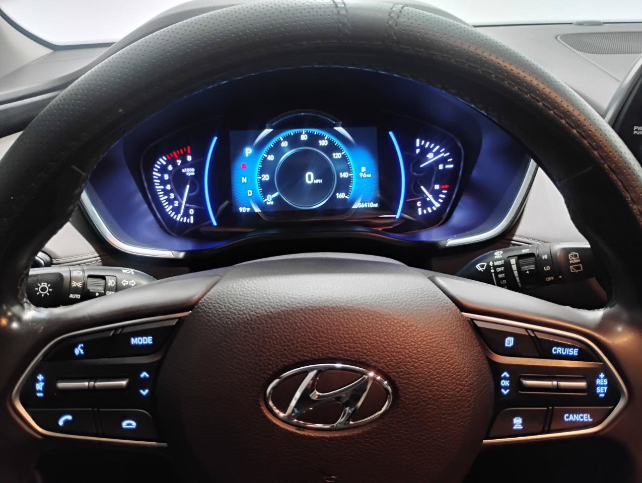 Used 2019 Hyundai Santa Fe SEL FWD image 14