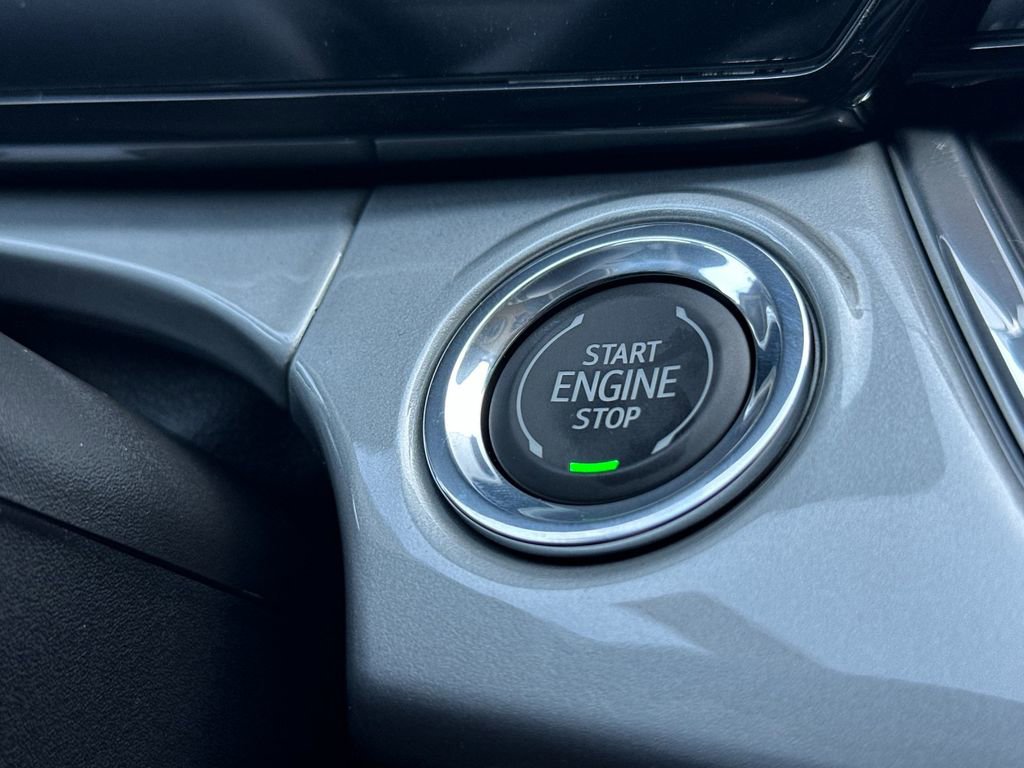 New 2026 Chevrolet Trax LT w/ Midnight Edition image 21