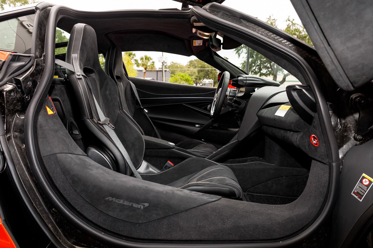 New 2026 McLaren 750S image 24