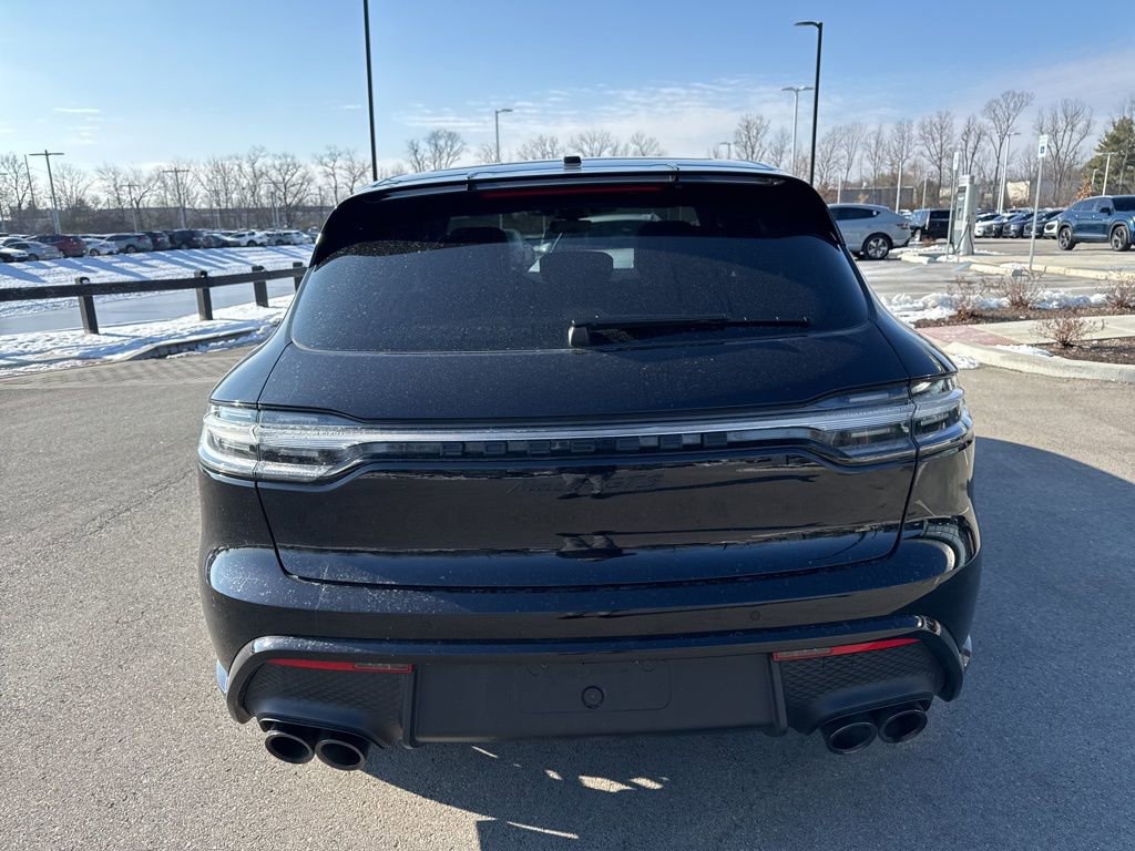 Used 2024 Porsche Macan GTS image 10
