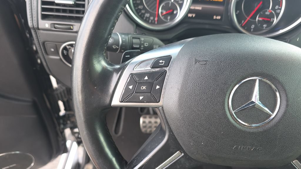 Certified 2016 Mercedes-Benz G 63 AMG 4MATIC image 17