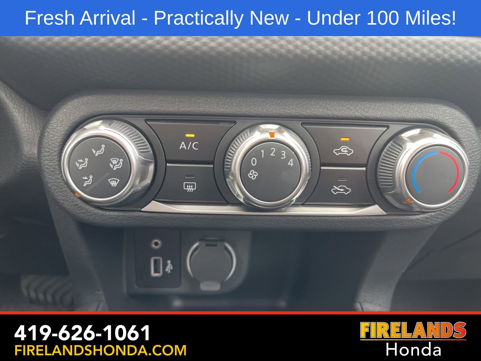 Used 2025 Nissan Kicks Play S image 27