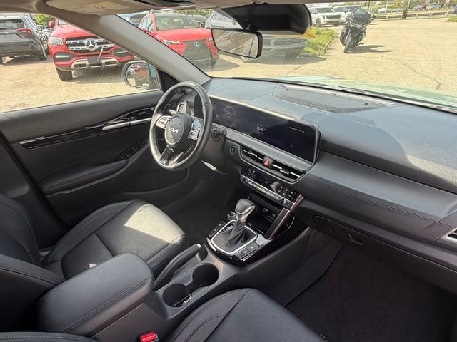 Certified 2024 Kia Seltos EX FWD image 9