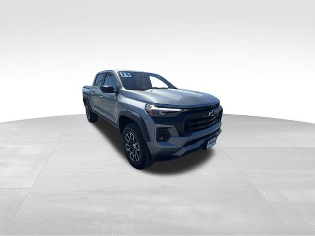 Used 2024 Chevrolet Colorado Z71 w/ Z71 Convenience Package 2 image 2