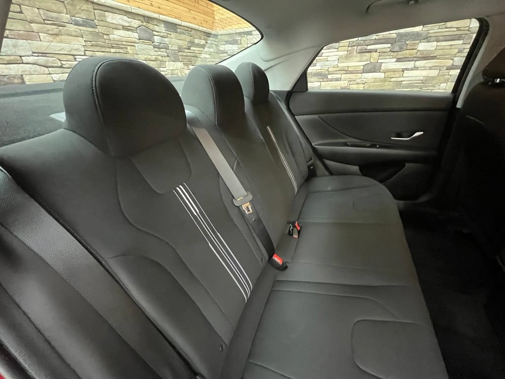 Used 2023 Hyundai Elantra SEL w/ Convenience Package FWD image 51
