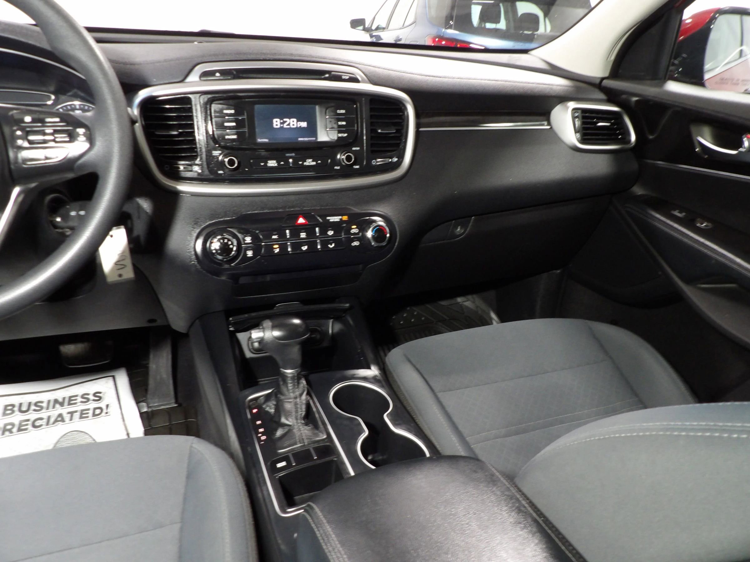 Used 2017 Kia Sorento LX Sport Utility 4D image 13