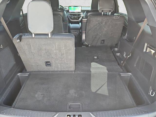 Used 2025 Ford Explorer ST AWD/4WD image 6