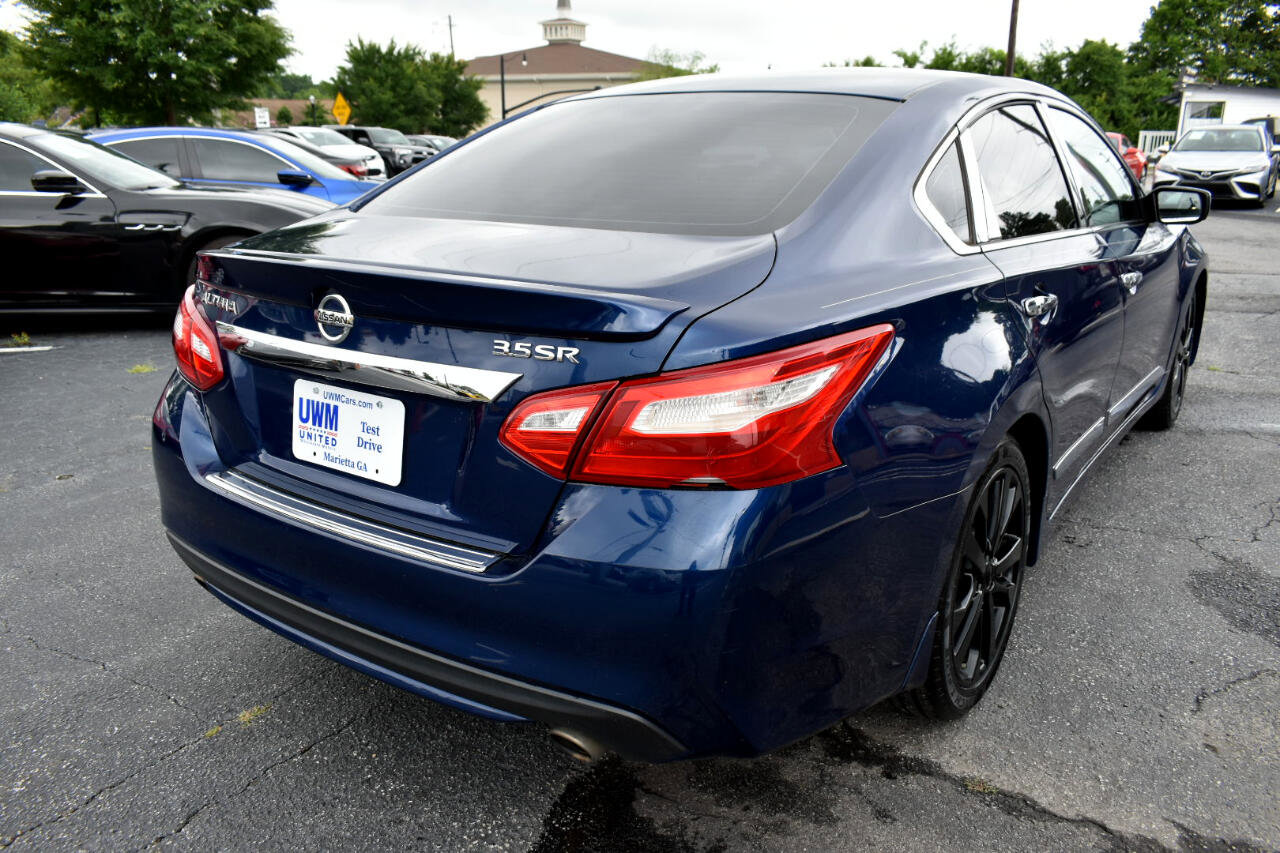 Used 2016 Nissan Altima 3.5 SR image 6