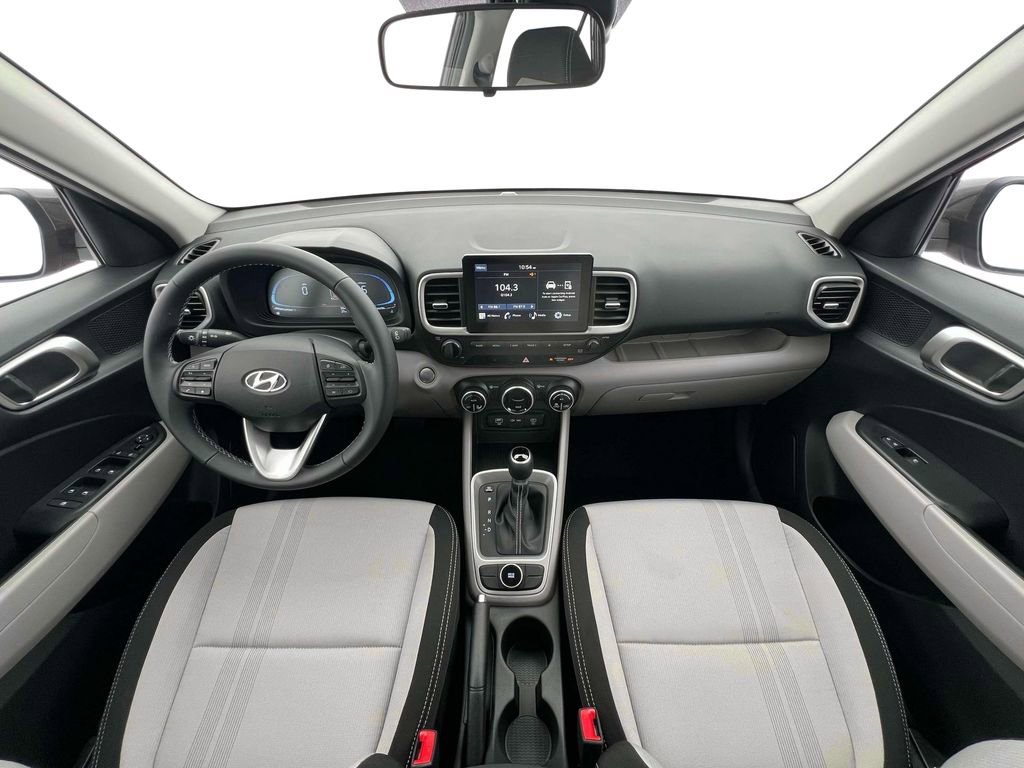 New 2025 Hyundai Venue SEL FWD image 13