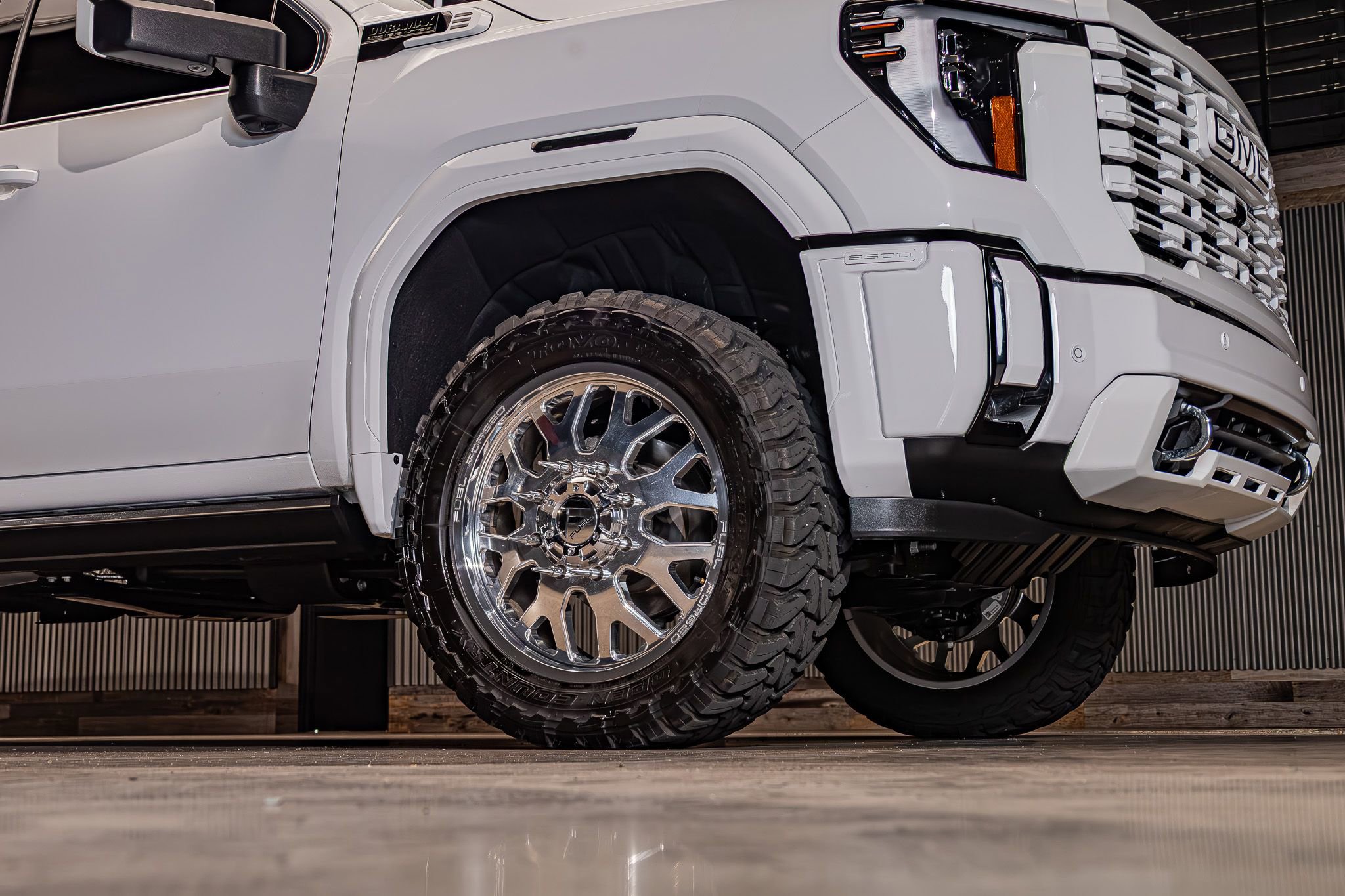 Used 2025 GMC Sierra 3500 Denali w/ Denali Reserve Package AWD/4WD image 14