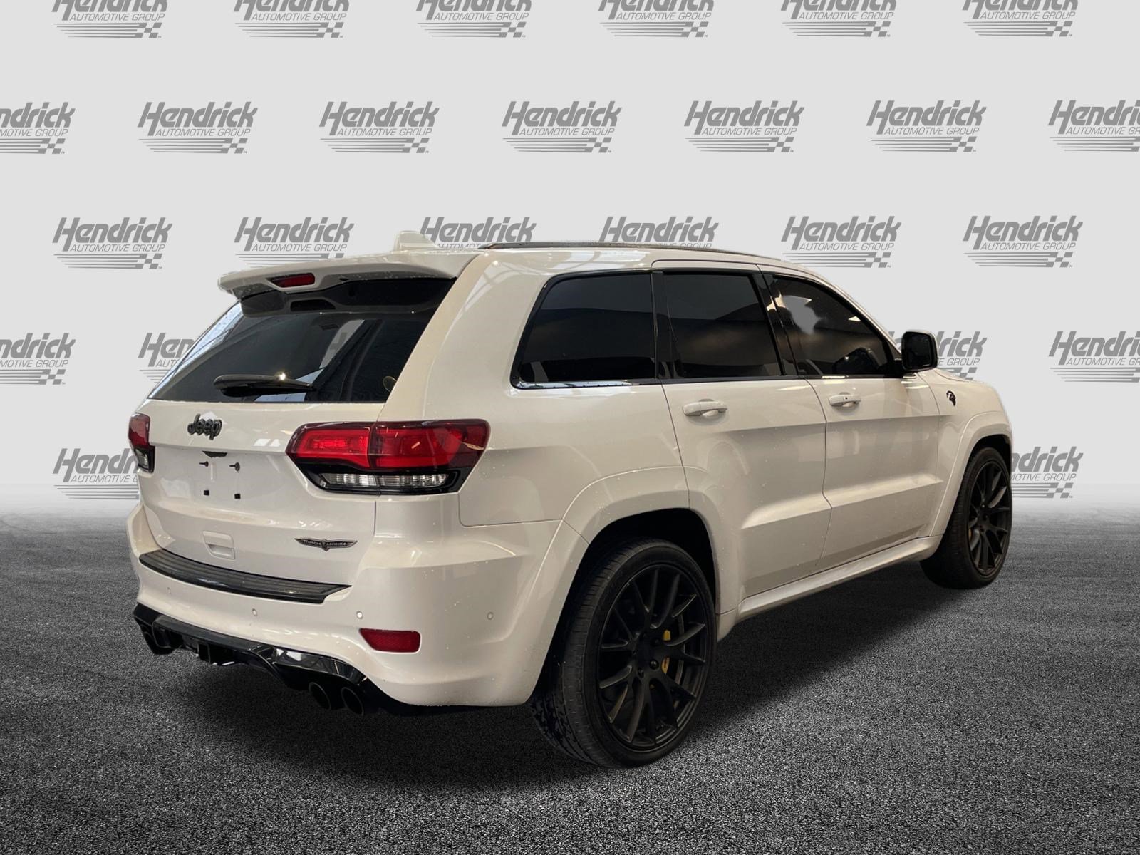 Used 2018 Jeep Grand Cherokee Trackhawk AWD/4WD image 10