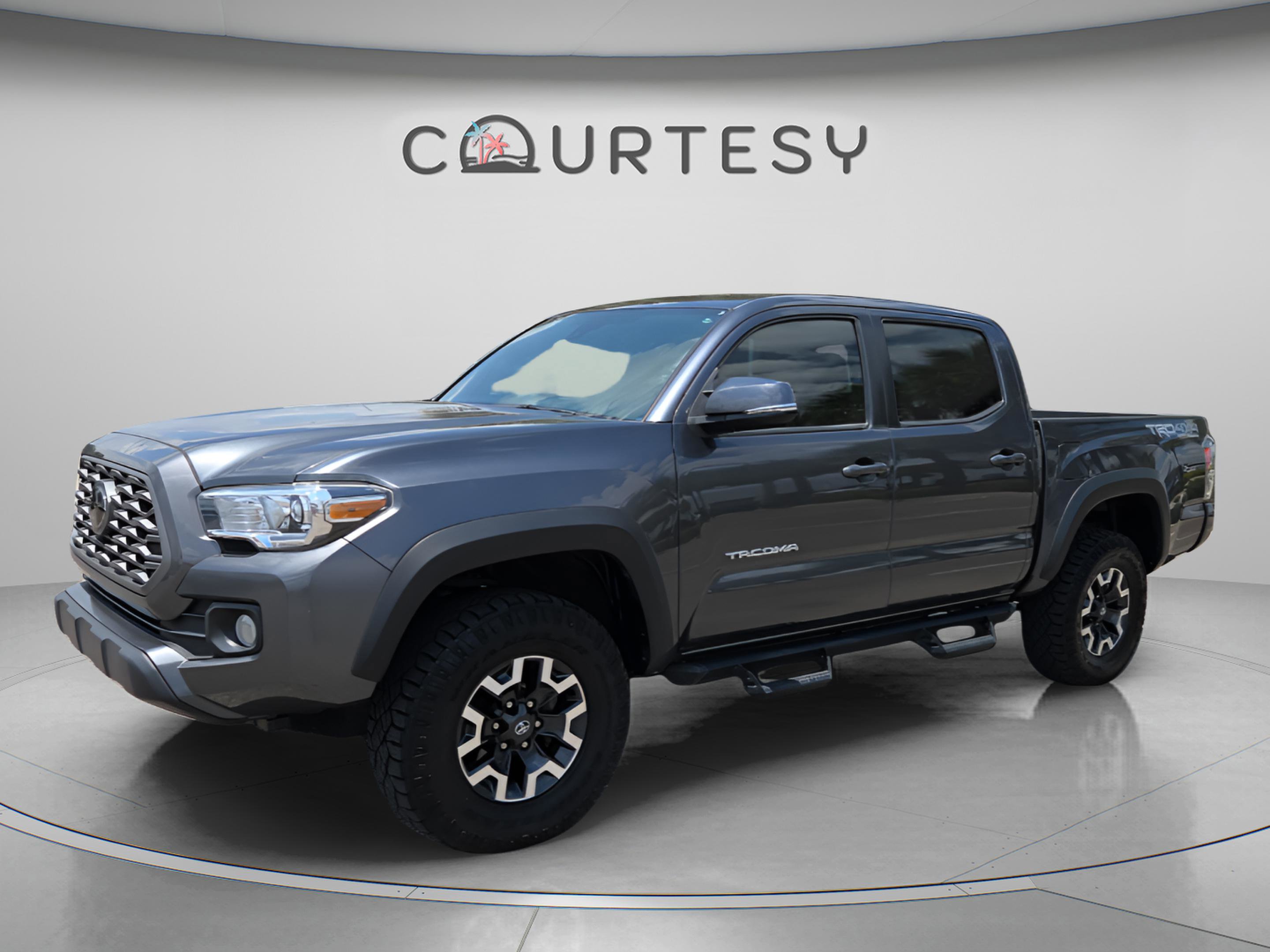 Certified 2023 Toyota Tacoma TRD Off-Road w/ Technology Package AWD/4WD image 1