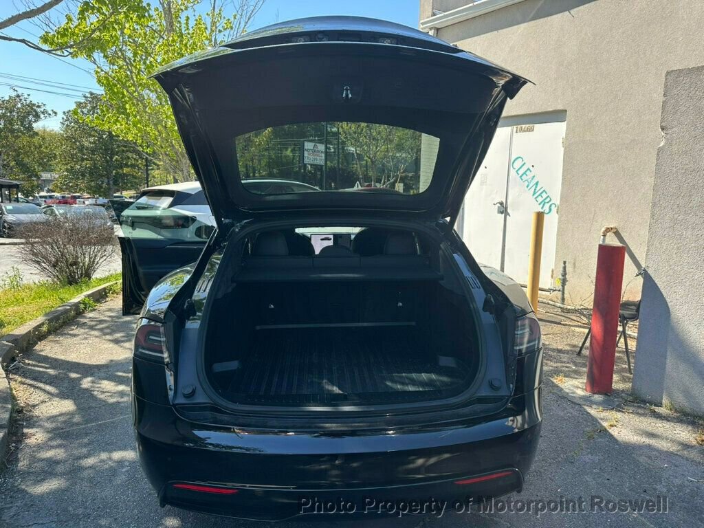 Used 2025 Tesla Model S AWD/4WD image 23