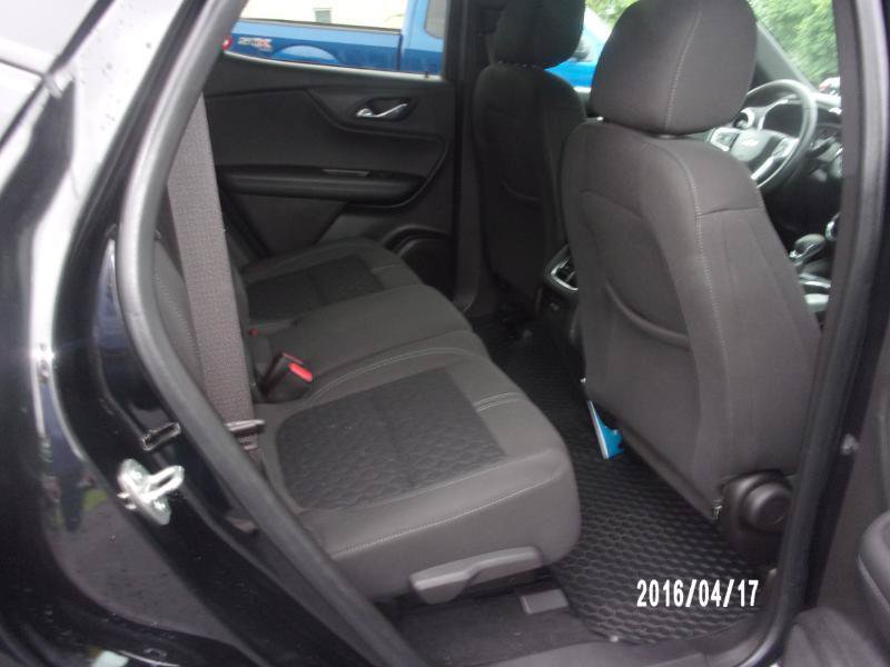 Used 2021 Chevrolet Blazer LT FWD image 12