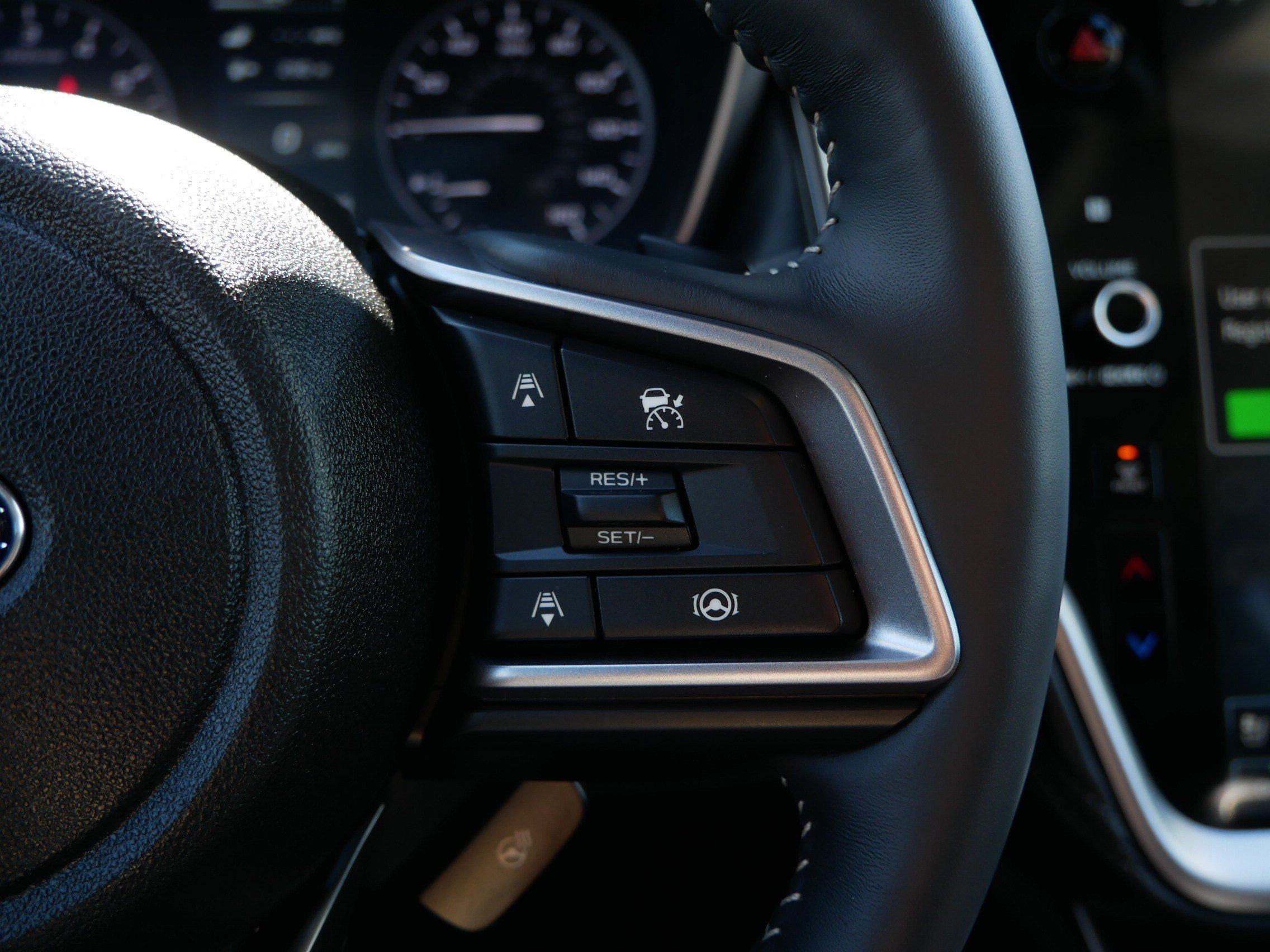 Used 2025 Subaru Outback Touring XT w/ Popular Package #2 image 29