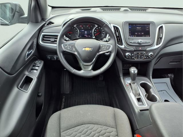 Used 2020 Chevrolet Equinox LT image 2