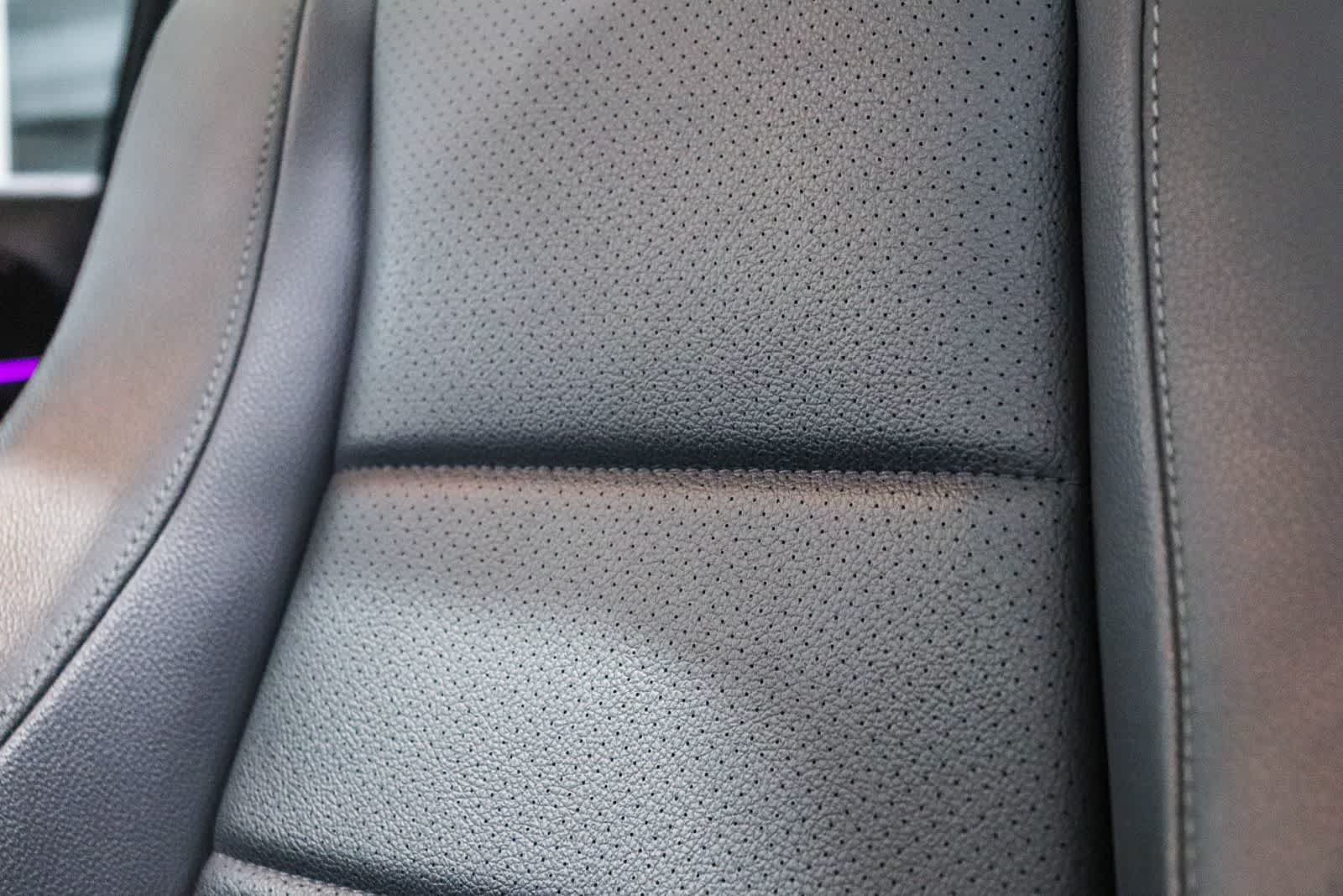 Used 2024 Mercedes-Benz GLE 350 4MATIC w/ 3rd Row Seat Package image 26