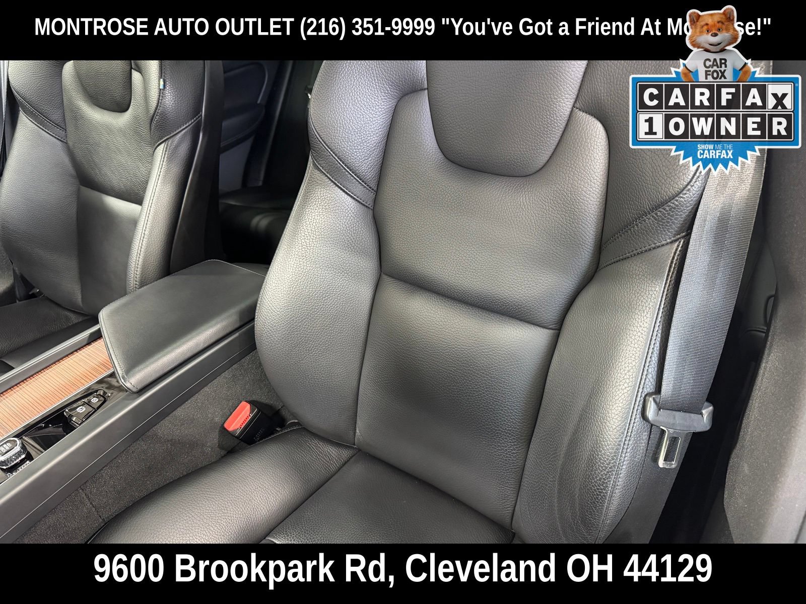 Used 2023 Volvo XC60 T8 Plus AWD/4WD image 30