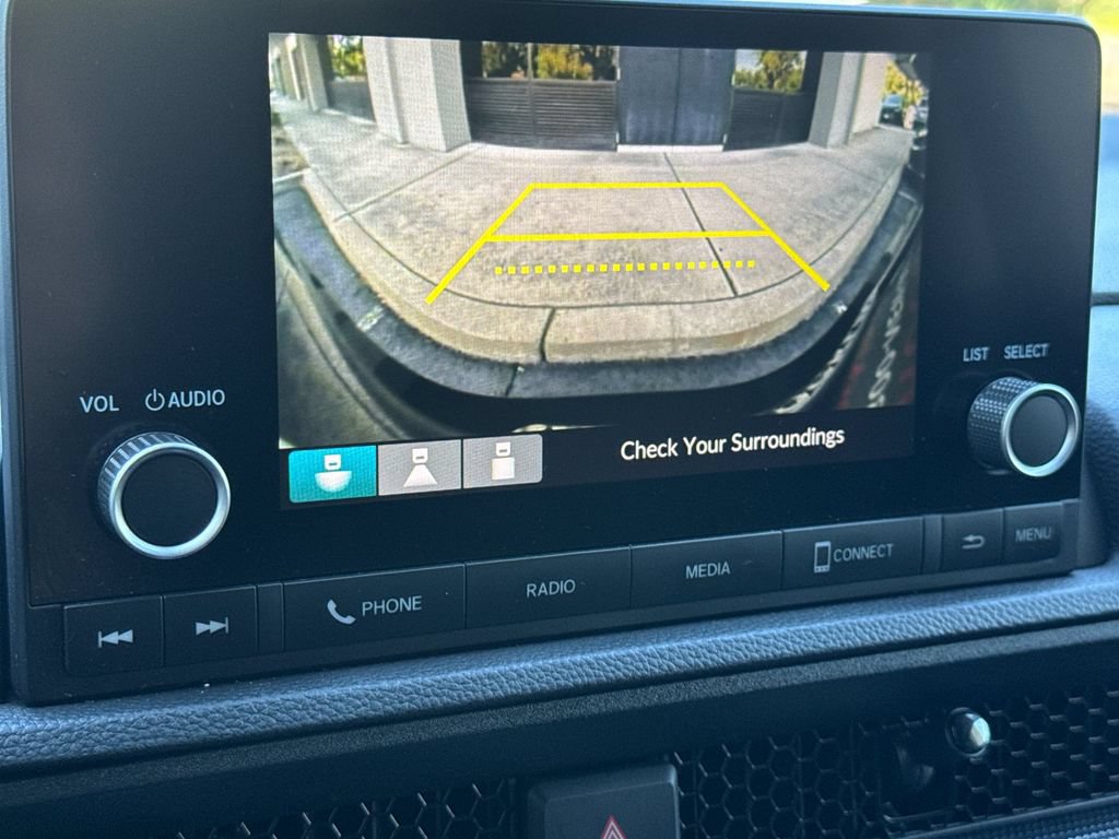 Used 2025 Honda CR-V LX image 24