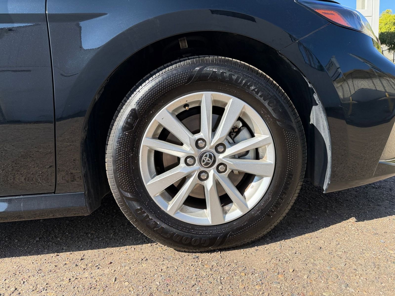 Used 2025 Toyota Camry LE image 29